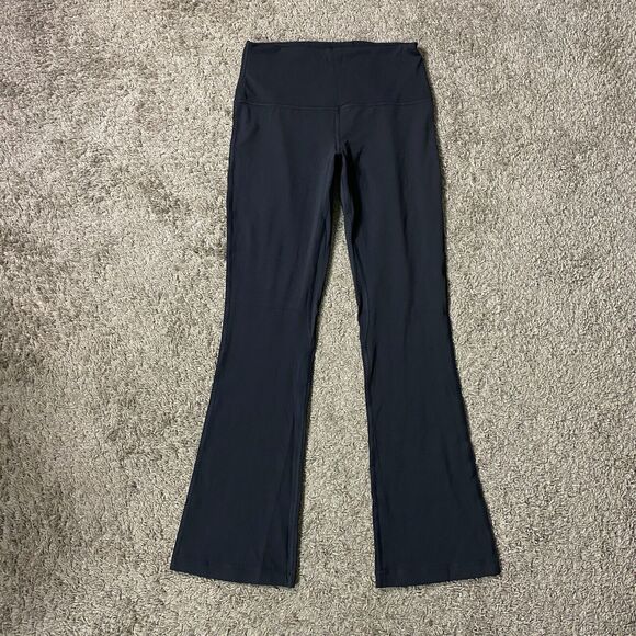 Lululemon Size 8 Align High Rise Mini Flared Pant 28" Black - Picture 1 of 7